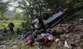 Familia de niña sobreviviente en Nicaragua exige verla tras 13 días del accidente